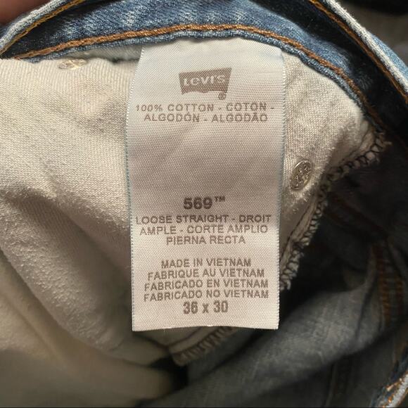 Leviis 569 mens Jeans baggy 36x30 loose straight leg well worn freyed hole - Picture 4 of 6